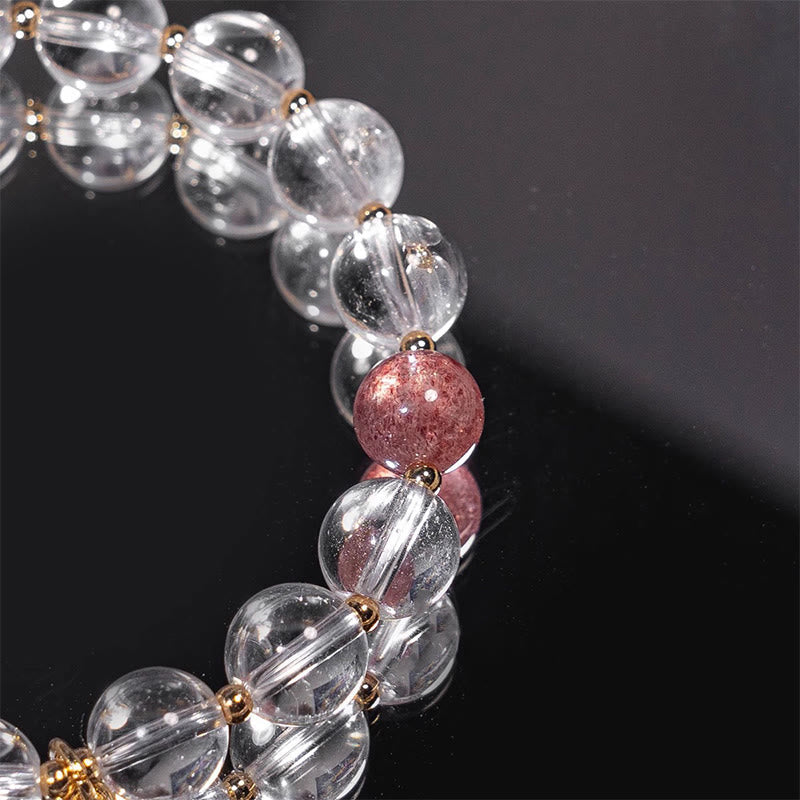 Armband aus weißem Erdbeerquarz