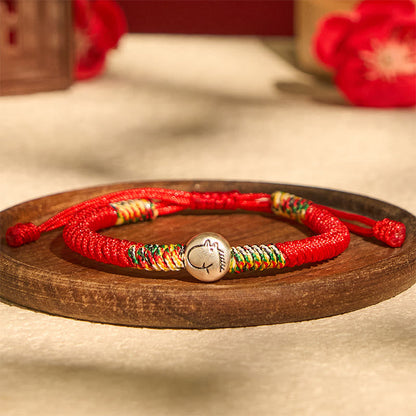 Armband mit rotem Faden aus 999er Silber mit Pferdemotiv
