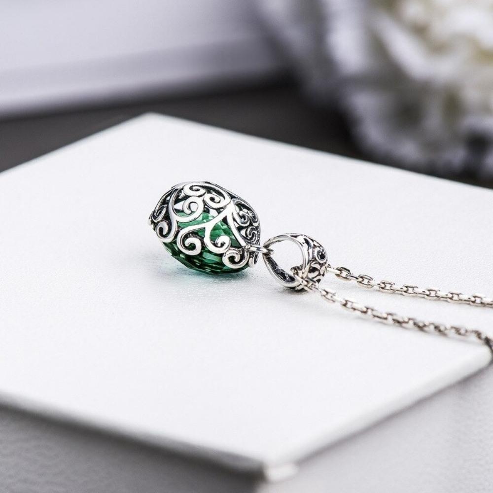 Enchanted Green Gem Necklace For a Touch Of Earthy Magic