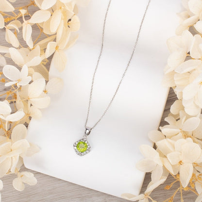 Natural Peridot Stone Jewelry Set – Ring, Pendant & Earrings (3-Piece)