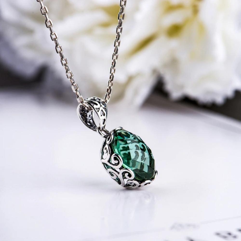 Enchanted Green Gem Necklace For a Touch Of Earthy Magic