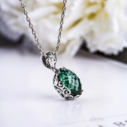 Enchanted Green Gem Necklace For a Touch Of Earthy Magic