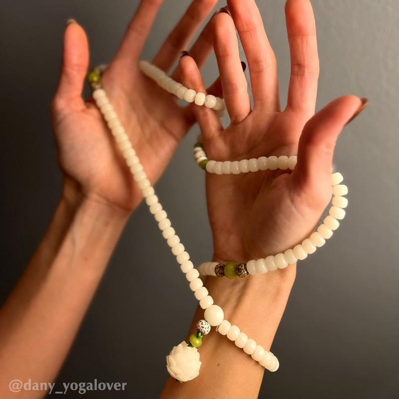 Bodhi Lotus Mala Gift Set
