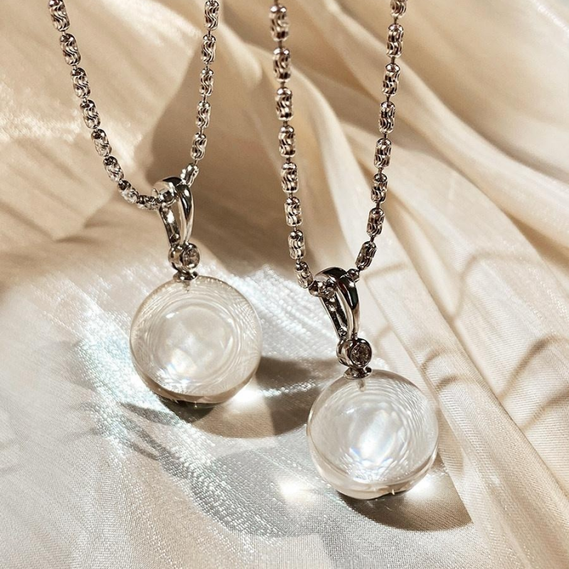 Clear Halo · Natural Clear Quartz Necklace